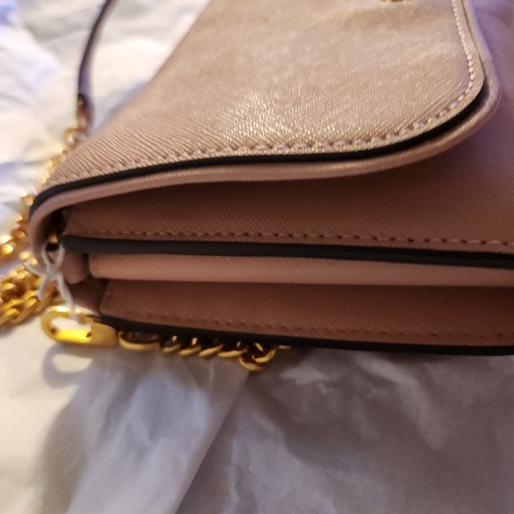 SALE $$$ NWT Leather Tory Burch Emerson Chain Wallet Crossbody flaw - Picture 11 of 11